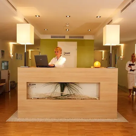 H+ Hotel